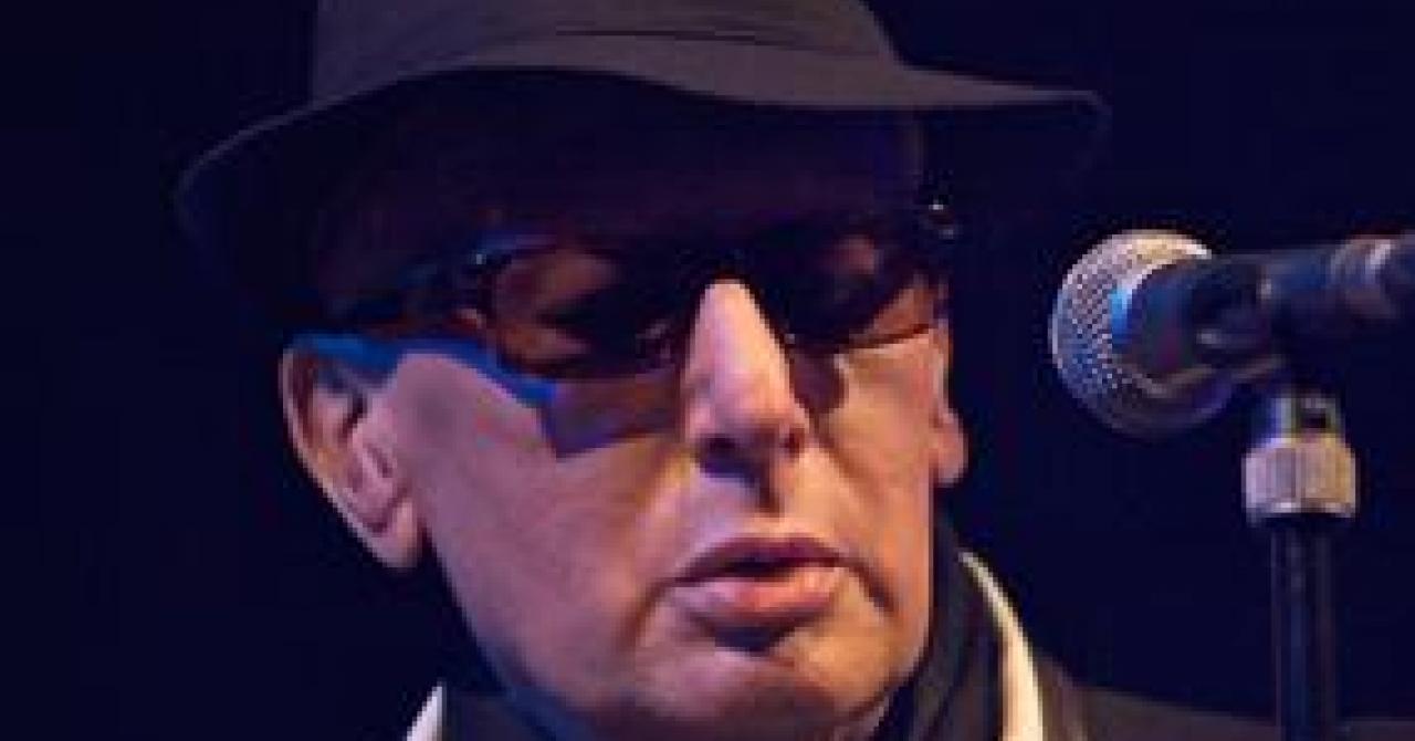 Alain Bashung Ses Obseques Auront Lieu Vendredi 20 Mars Reactualise Premiere Fr Alain bashung dernier concert au père lachaise. alain bashung ses obseques auront lieu vendredi 20 mars reactualise premiere fr