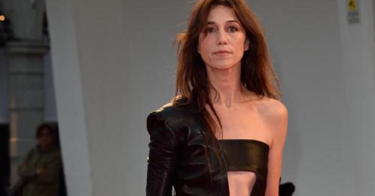 Charlotte gainsbourg sexy