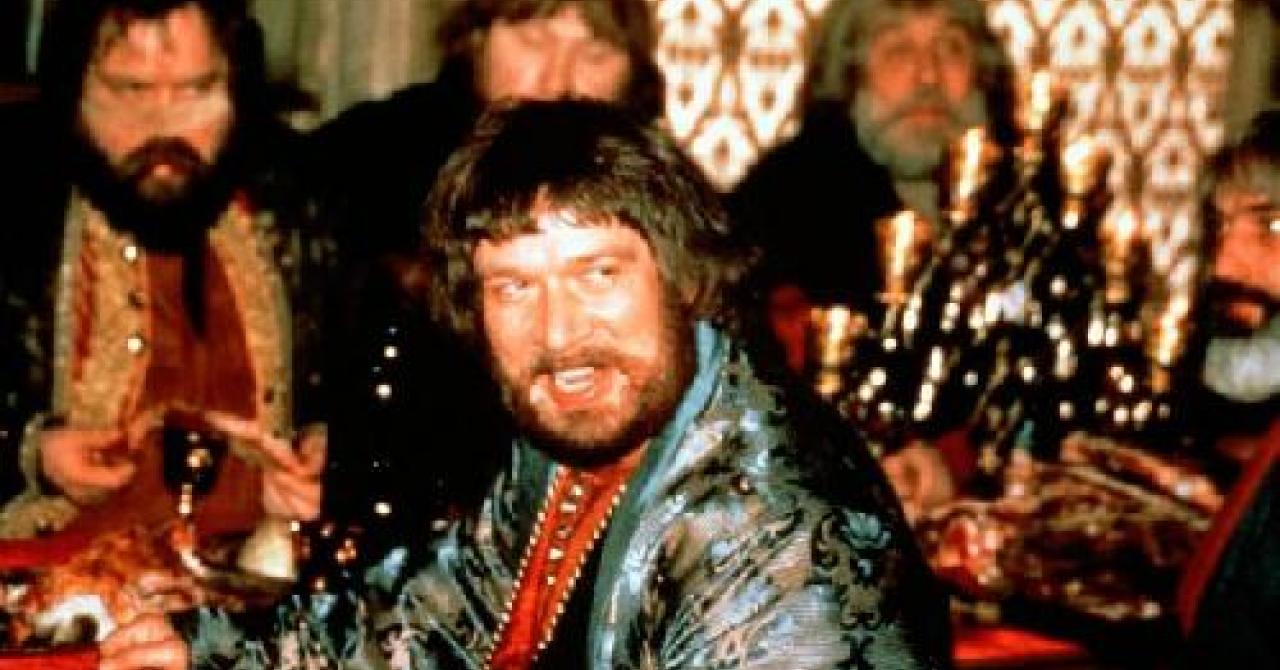 La fille du capitaine (2000), un film de Alexandre PROCHKINE Premiere