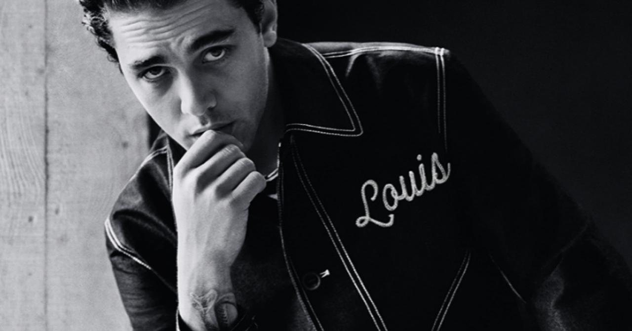Xavier Dolan gravure de mode élégante et magnétique pour Louis Vuitton