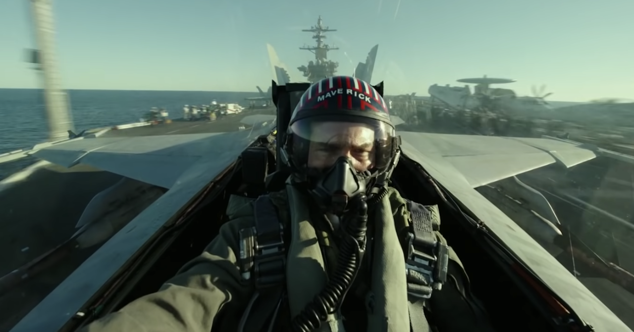 the navy stopped tom cruise from flying an actual jet in top rrnm