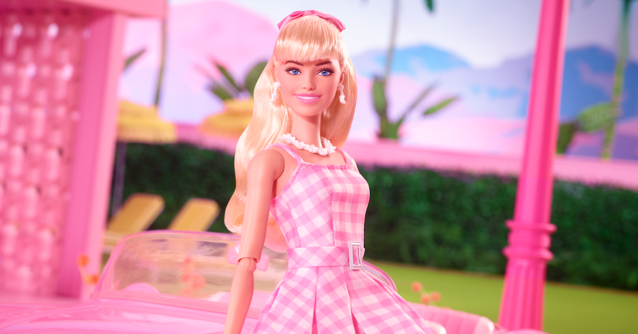 Mattel dévoile la poupée Barbie à l'effigie de Margot Robbie !