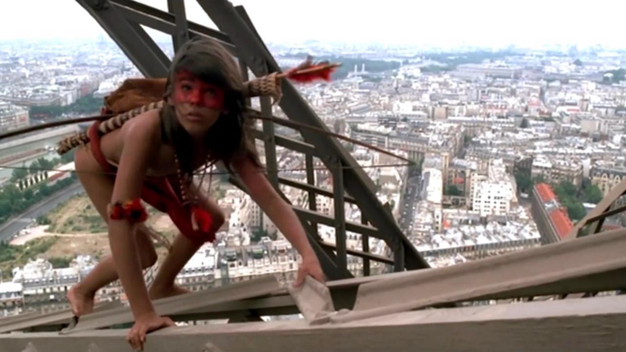En juillet 2013, elle publie un nouvel opus baptisé, arielle dombasle by era. Un Indien Dans La Ville Arielle Dombasle - Arielle Dombasle Actrice Chanteuse Interprete Realisateur Metteur En Scene Scenariste Premiere Fr