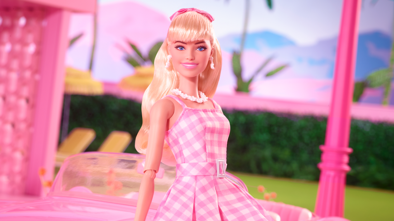 Barbie : Margot Robbie nous fait visiter la maison dont le film sort en  salles aujourd'hui