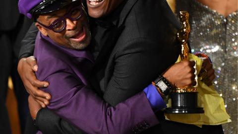 Oscars 2019 : Samuel L. Jackson félicite Spike Lee pour son Oscar