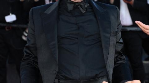 Cannes 2022, jour 9 : Le réalisateur Baz Luhrmann, fier de sa ceinture Elvis