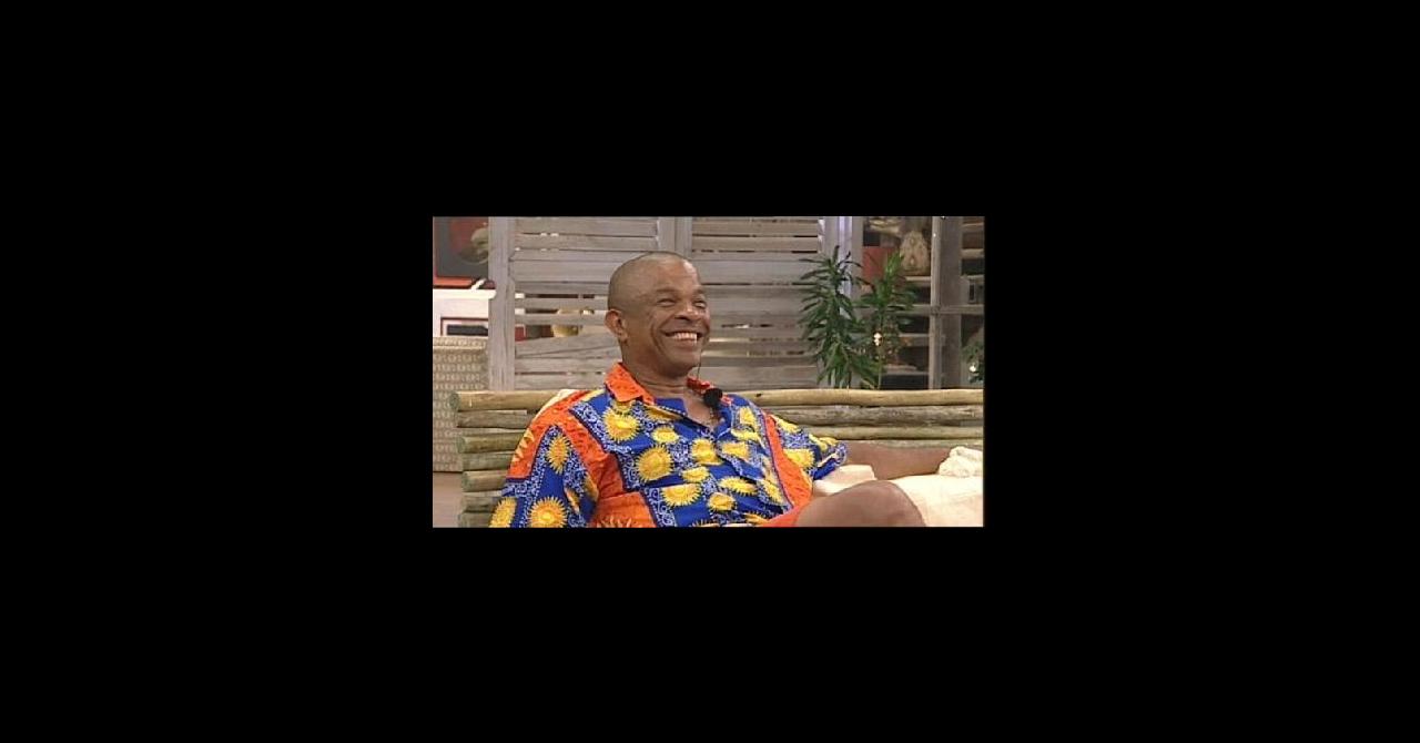 PHOTOS La Ferme Célébrités en Afrique Mickaël Vendetta seul nominé