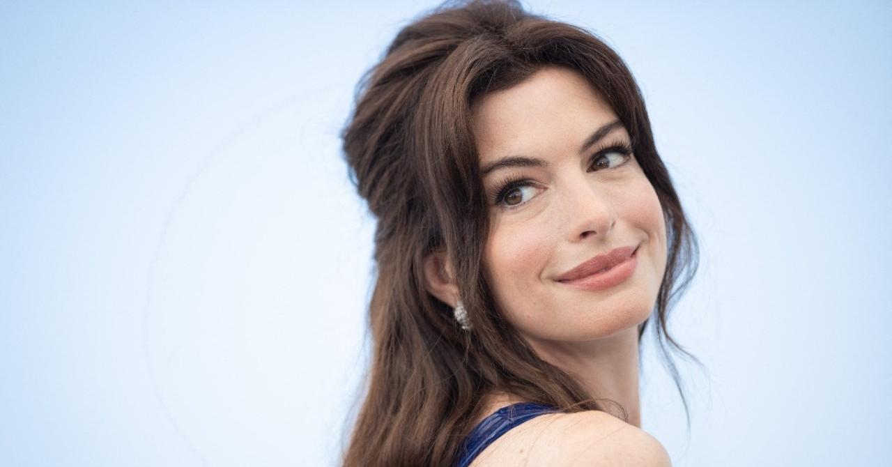 Cannes 2022, Jour 4 : Anne Hathaway lors du photocall d'Armageddon Time