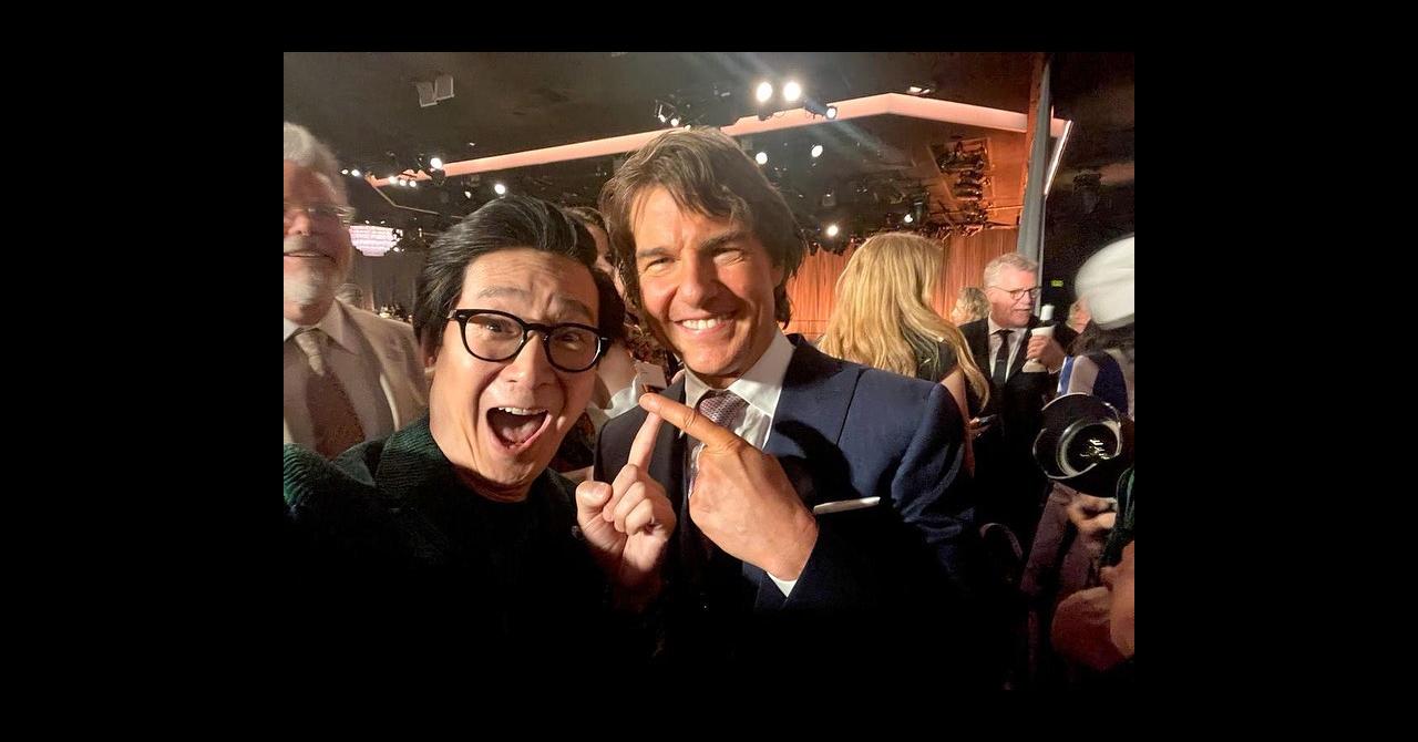 Ke Huy Quan et Tom Cruise