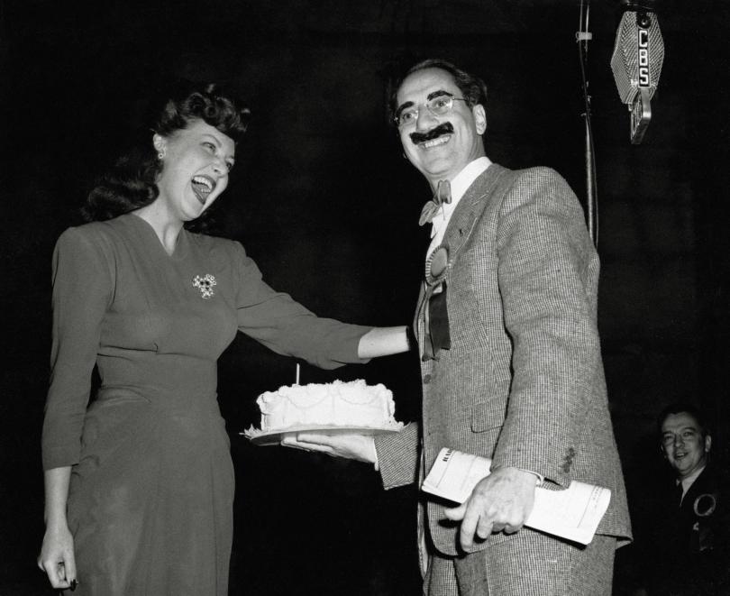 Ida Lupino et Groucho Marx vers 1942